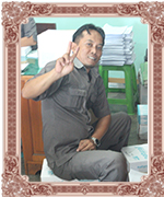 <center>WALI KELAS XI-IIS 1<br>Adventina Dwi Rahayu S.Pd</center>